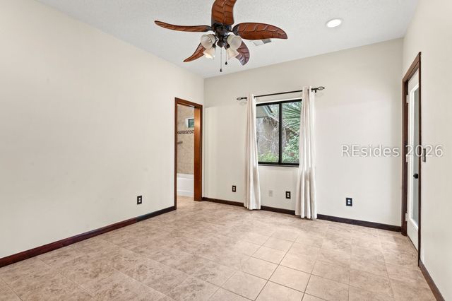 34 Sweet Bay Ln, Hilton Head Island, SC 29926