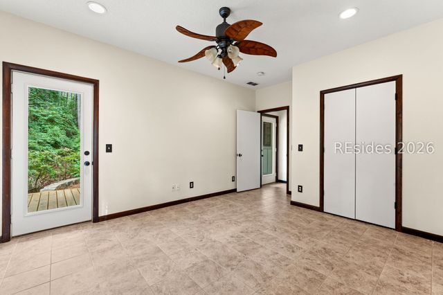 34 Sweet Bay Ln, Hilton Head Island, SC 29926