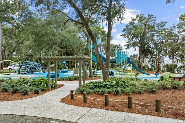 34 Sweet Bay Ln, Hilton Head Island, SC 29926