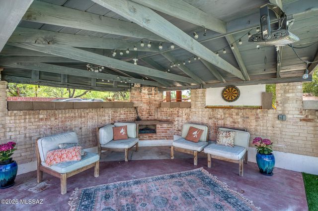 3202 E Pima Street, Tucson, AZ 85716