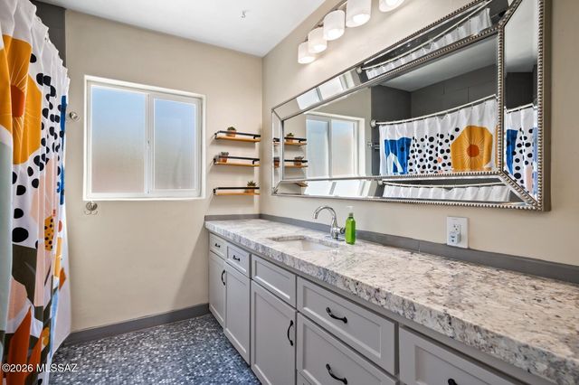 3202 E Pima Street, Tucson, AZ 85716