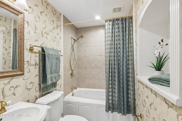 544 GOLDEN LINKS Drive, Orange Park, FL 32073