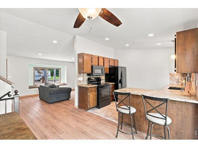 343 Hawthorn Dr, Loveland, CO 80538