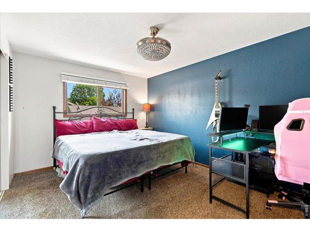 343 Hawthorn Dr, Loveland, CO 80538