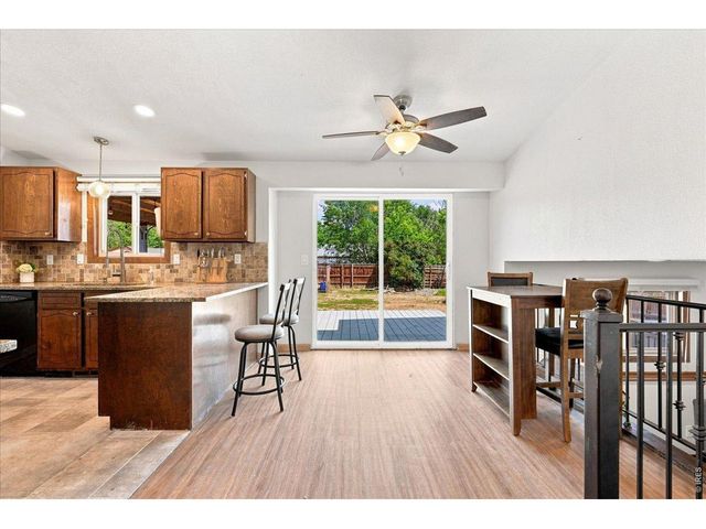 343 Hawthorn Dr, Loveland, CO 80538