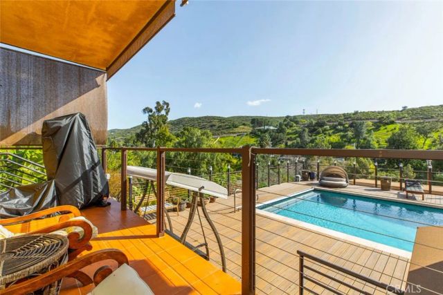 9336 Wayside Drive, Sunland, CA 91040