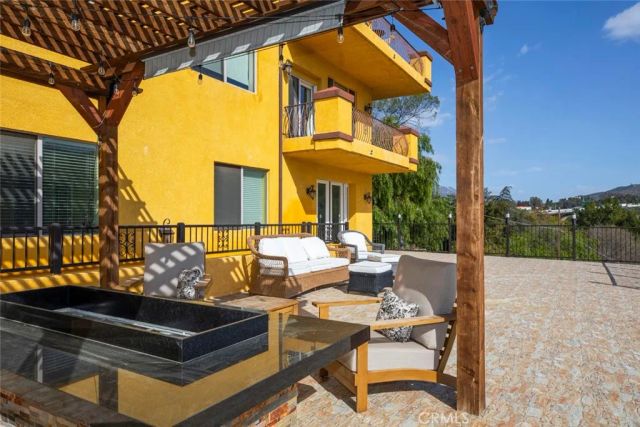 9336 Wayside Drive, Sunland, CA 91040