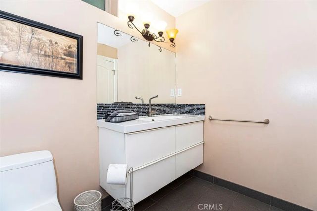 9336 Wayside Drive, Sunland, CA 91040