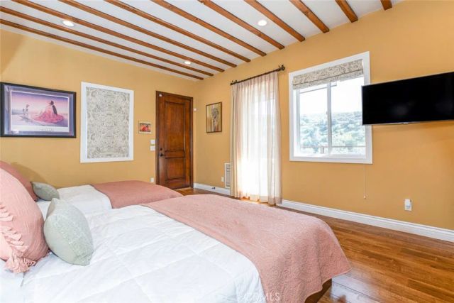 9336 Wayside Drive, Sunland, CA 91040