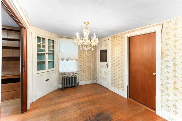 5 Jenny Lind St, Easton, MA 02356