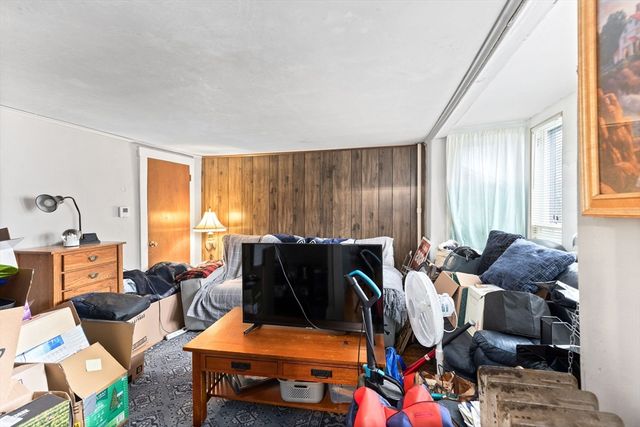 5 Jenny Lind St, Easton, MA 02356