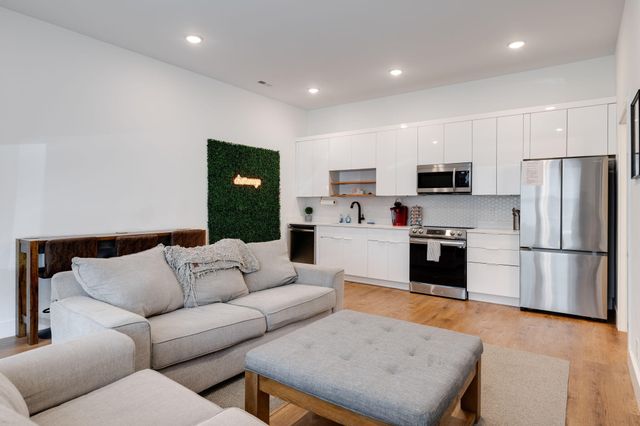 979 Montague Place, Chattanooga, TN 37408