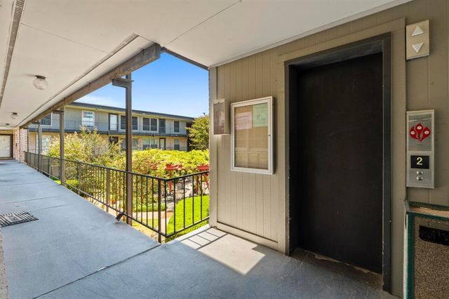 2425 Ashdale DR 43, Austin, TX 78757