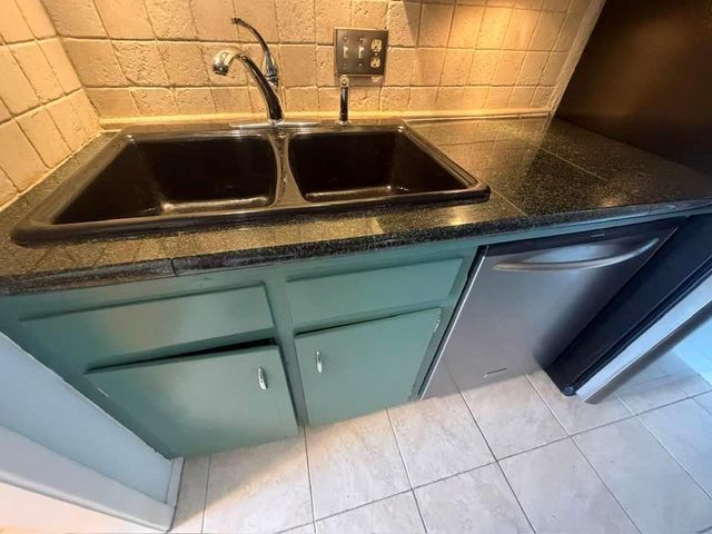 2425 Ashdale DR 43, Austin, TX 78757