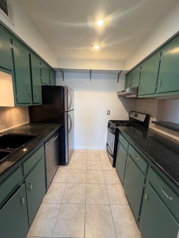 2425 Ashdale DR 43, Austin, TX 78757