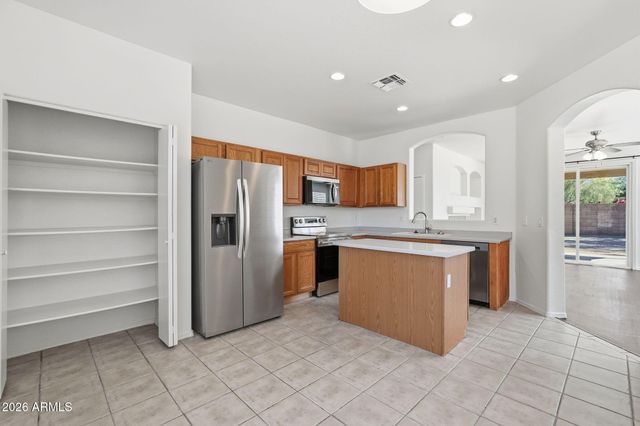 12725 W CHEERY LYNN Road, Avondale, AZ 85392