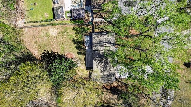 3960 Wedgefield Circle, Decatur, GA 30035