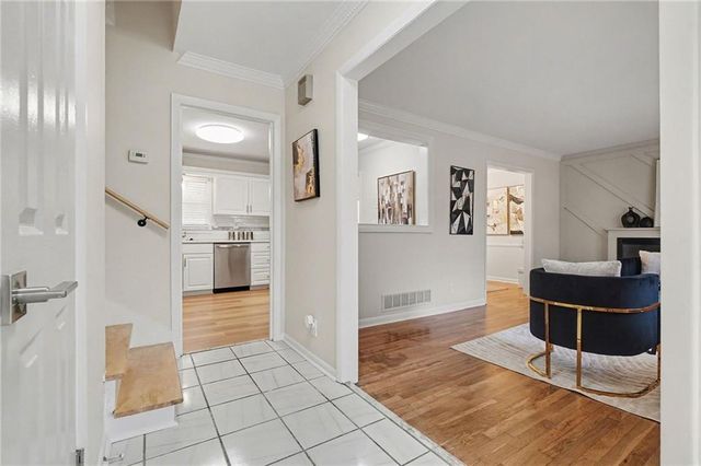 3960 Wedgefield Circle, Decatur, GA 30035