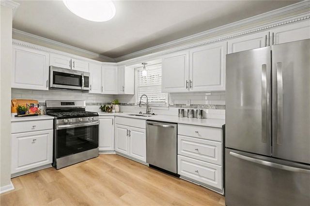 3960 Wedgefield Circle, Decatur, GA 30035