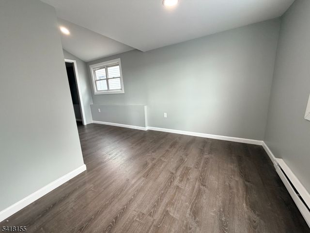 9 Lakeview Ave, Mount Olive Twp., NJ 07828