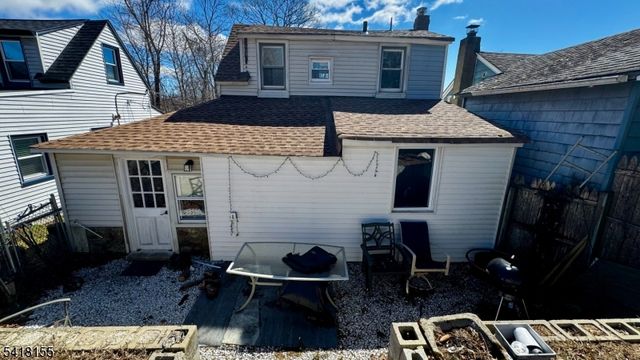 9 Lakeview Ave, Mount Olive Twp., NJ 07828