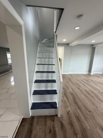 9 Lakeview Ave, Mount Olive Twp., NJ 07828