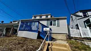 9 Lakeview Ave, Mount Olive Twp., NJ 07828