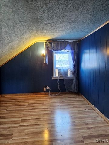 809 Mulberry Street, Utica, NY 13502