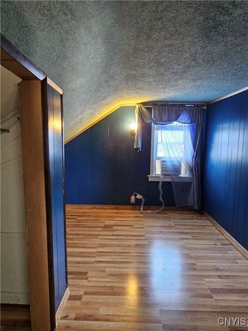 809 Mulberry Street, Utica, NY 13502