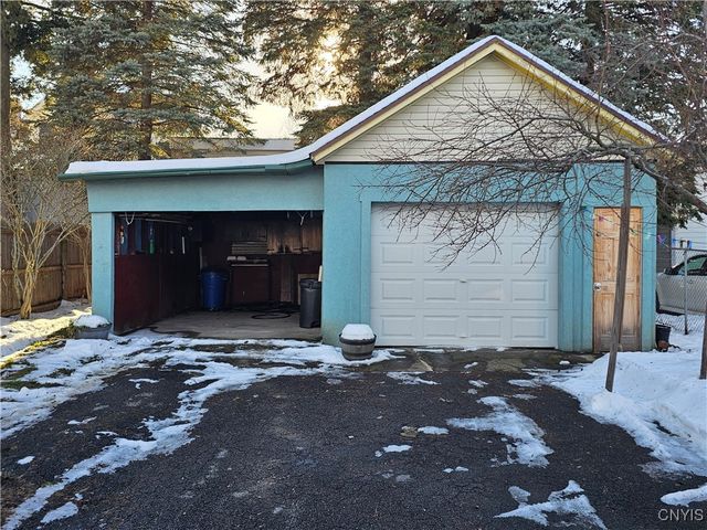 809 Mulberry Street, Utica, NY 13502