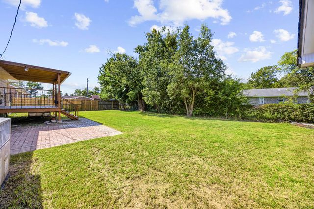 407 Luttie Rd., Myrtle Beach, SC 29588