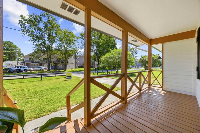 407 Luttie Rd., Myrtle Beach, SC 29588