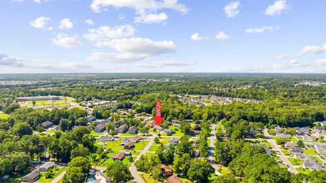 407 Luttie Rd., Myrtle Beach, SC 29588