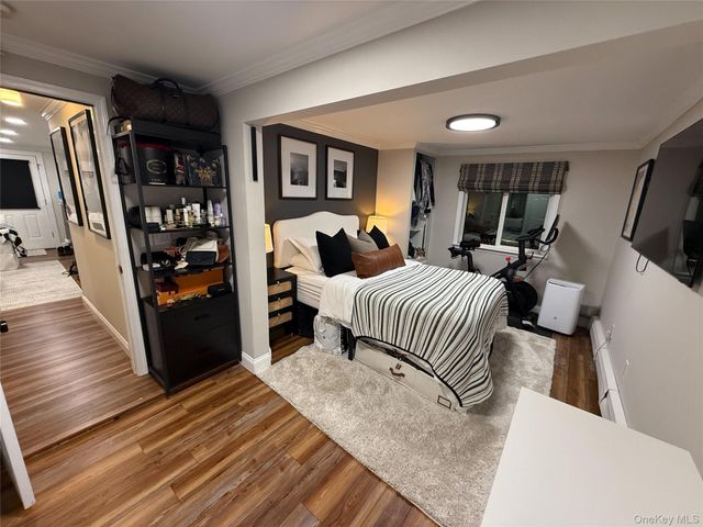 547 Middle Street, North Babylon, NY 11703