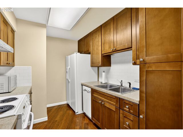 1500 Sw 5TH Ave, Portland, OR 97201