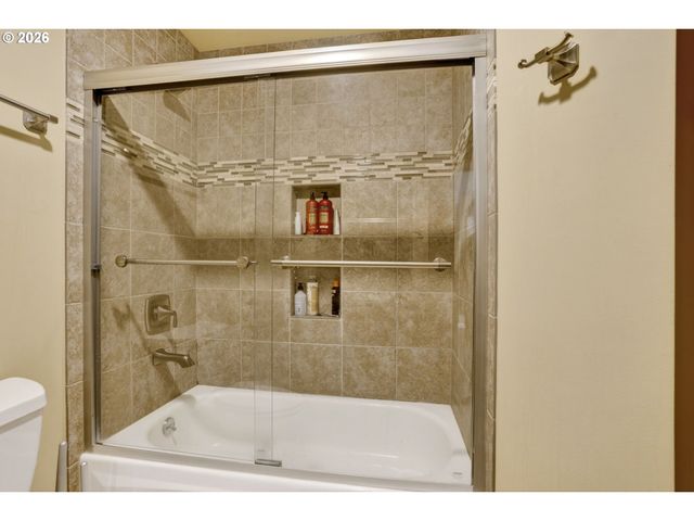 1500 Sw 5TH Ave, Portland, OR 97201
