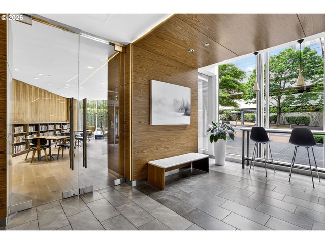 1500 Sw 5TH Ave, Portland, OR 97201