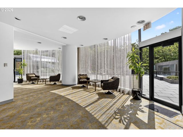 1500 Sw 5TH Ave, Portland, OR 97201
