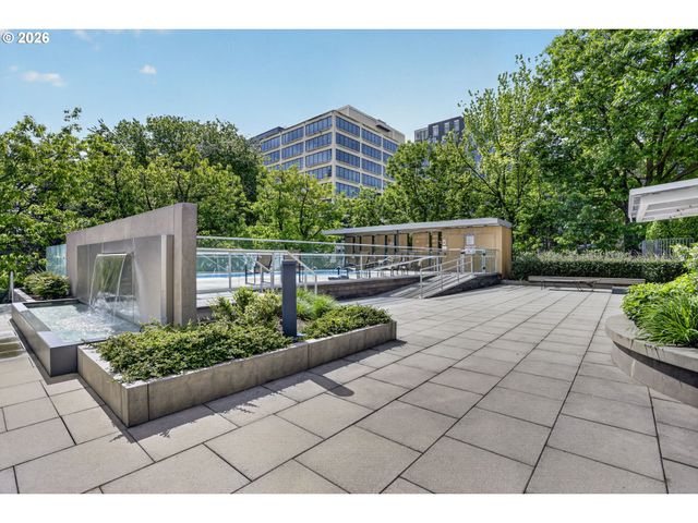 1500 Sw 5TH Ave, Portland, OR 97201