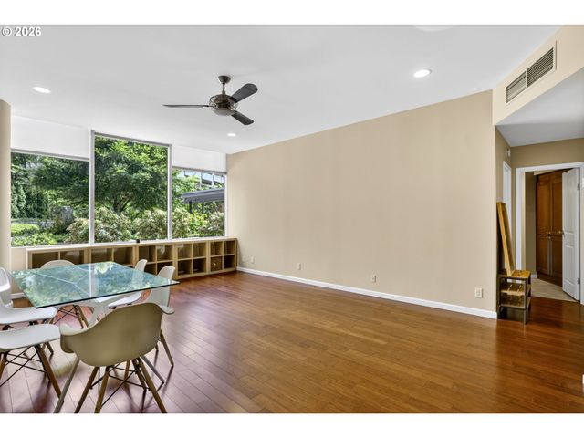 1500 Sw 5TH Ave, Portland, OR 97201