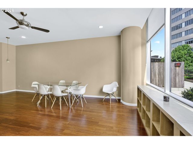 1500 Sw 5TH Ave, Portland, OR 97201