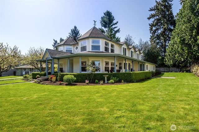 645 18th Avenue W, Kirkland, WA 98033