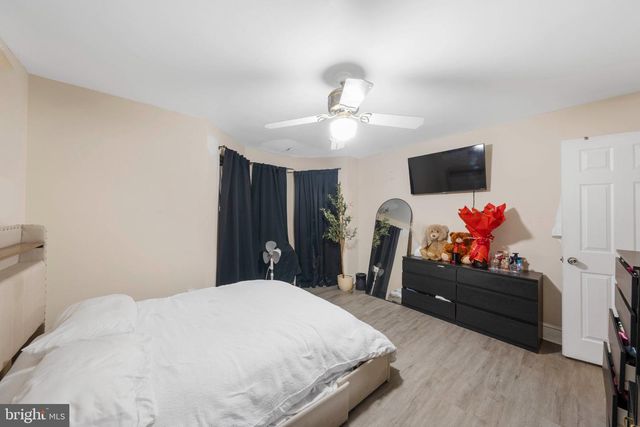 27 MARSHALL AVE, Hamilton, NJ 08610
