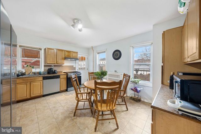27 MARSHALL AVE, Hamilton, NJ 08610