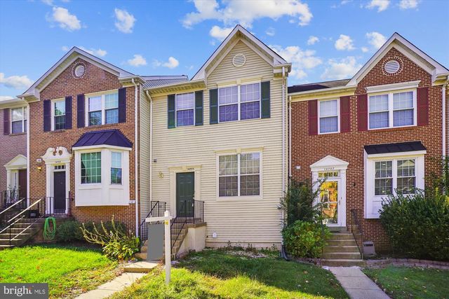 14705 FLOWER HILL DR, Centreville, VA 20120