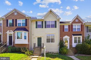 14705 FLOWER HILL DR, Centreville, VA 20120