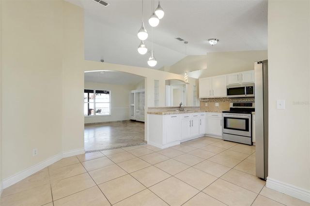 617 PARAKEET COURT, Kissimmee, FL 34759