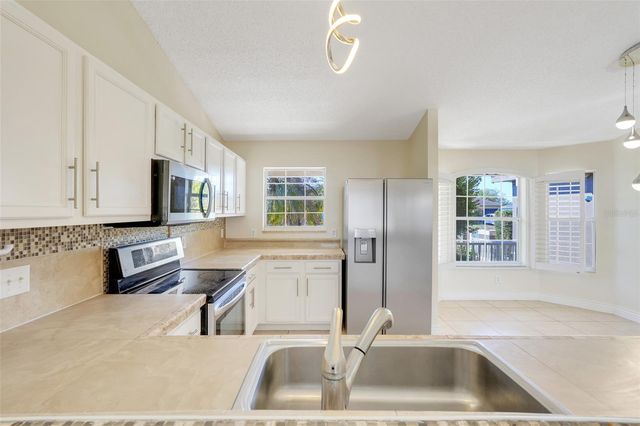 617 PARAKEET COURT, Kissimmee, FL 34759