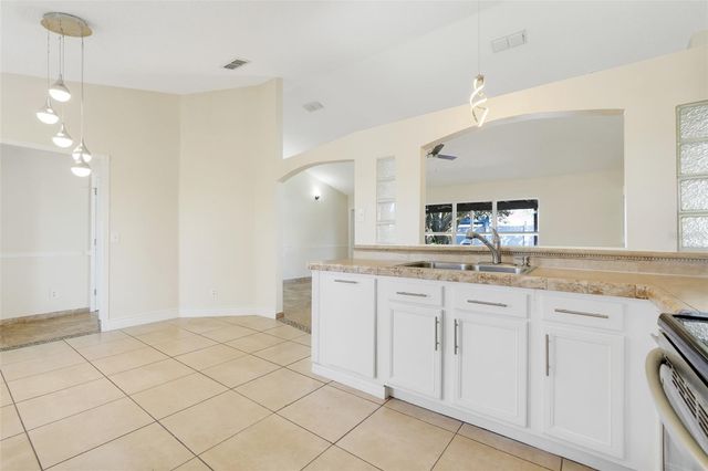 617 PARAKEET COURT, Kissimmee, FL 34759