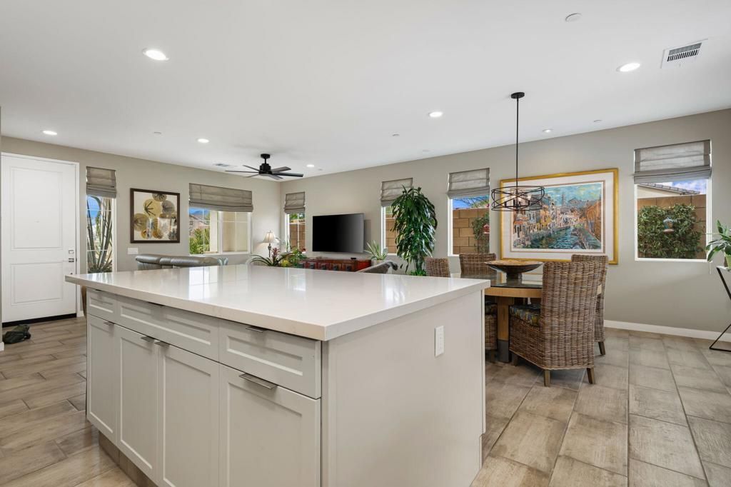 Image 10 of property listing at 66258 N Agua Dulce Drive, Desert Hot Springs, CA 92240